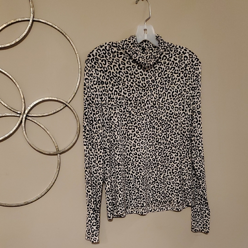Ann Taylor Black and White Animal Print Blouse